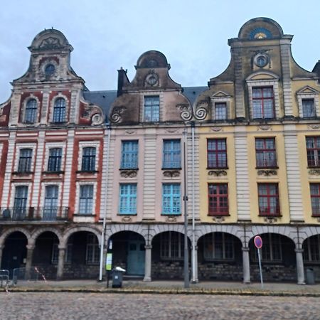 Au Coeur De La Grand Place Arras Ngoại thất bức ảnh